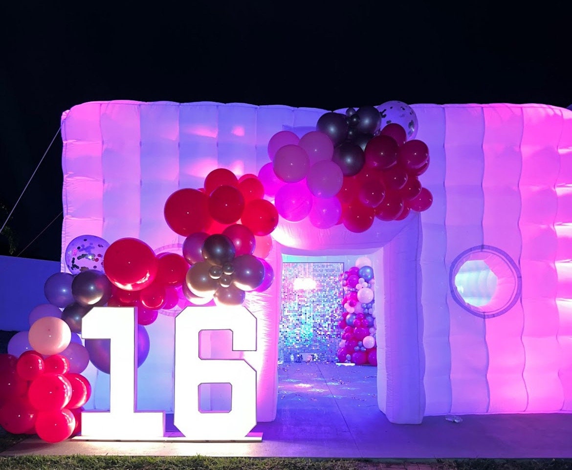 20x20x18 LED Inflatable Nightclub. Pop up Nightclub/weddings/baby ...
