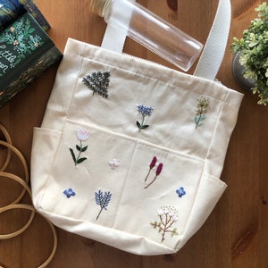 Botanische Tasche, Vintage Blumen Canvas Tasche, Sommertasche, Handgemachtes Geschenk, Umweltfreundliche Tasche, Blumen Schultertasche