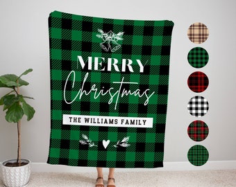 Couverture de Noël personnalisée : jeté en polaire à carreaux avec nom de famille personnalisé, cadeau de Noël pour la famille, jeté d'hiver