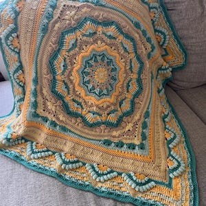 Crochet Mandala Baby Blanket - Orange/Seafoam/Yellow