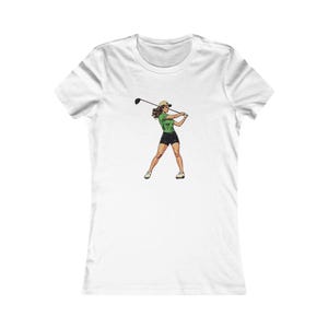 Golfspielerin T-Shirt, Damen Golf Shirt, Sport T-Shirt, Geschenk für Golf-Liebhaber, Freizeitkleidung, Activewear