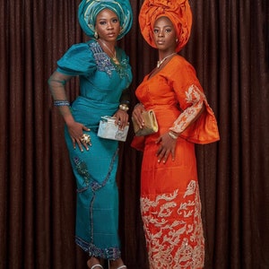 Hochzeitskleid, smaragdgrün, orange, Brautkleid, weißes und farbiges Kleid, Quality aso oke, aso ofi, Afrika Kleid, Verlobungskleid