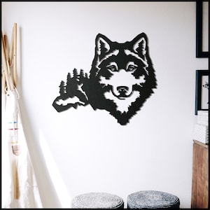 Wolf Metal Wall Art: Geometric Farmhouse Decor, Laser Cut