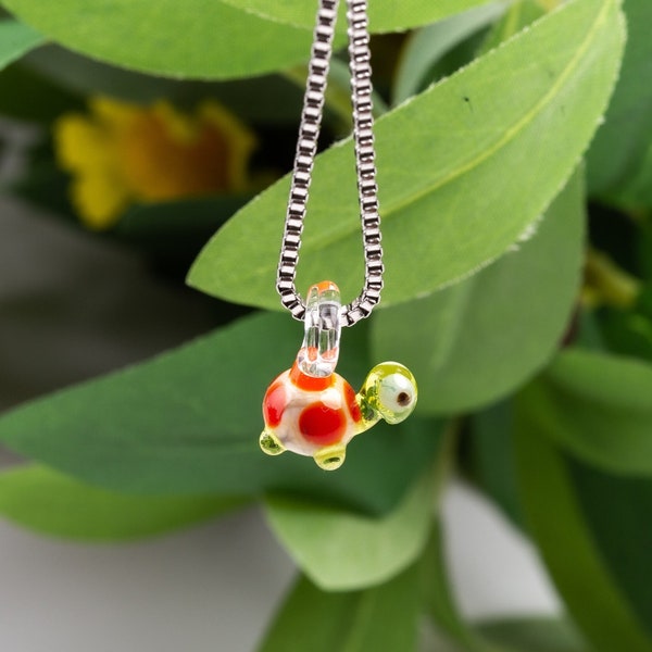 Glass Turtle Necklace, Turtle Pendant, Graceful Turtle Charm, Artistic Reptile Pendant, Nature Lover's Charm, Adorable Turtle Jewelry.