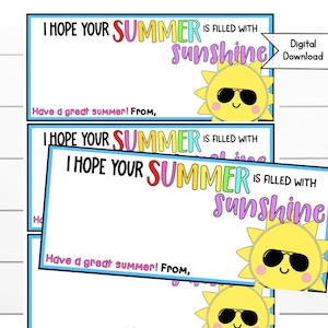 Cadeau de fin d'année avec lunettes de soleil de fin d'année, thème de l'été, remise des diplômes de la maternelle, dernier jour d'école préscolaire, cinquième, téléchargement numérique, PTA, PTO