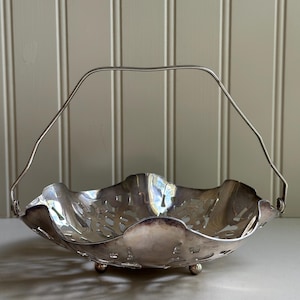Vintage Silver Plate Footed Basket with Handle – Ornate Cutwork Serving Dish, Luxury Vintage Home Decor, Trinket Dish, Collected Interiors