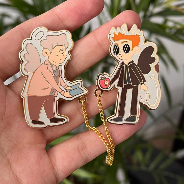 Emaille Pin Inspiriert von Ineffable Husbands