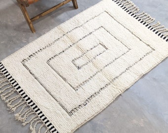 Contemporary moroccan rug, Beni ourain rug, White Morrocan rug, Dotted rug, Custom moroccan rug, Beni ourain rug, Grass White rug