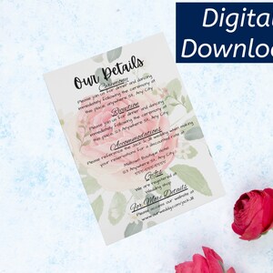 Puede incluir: Una invitación de boda con un diseño floral con rosas rosas y hojas verdes. La invitación incluye detalles sobre la ceremonia, la recepción, el alojamiento y los regalos. El texto dice "Nuestros detalles", "Ceremonia", "Recepción", "Alojamiento", "Regalos" y "Para más detalles".