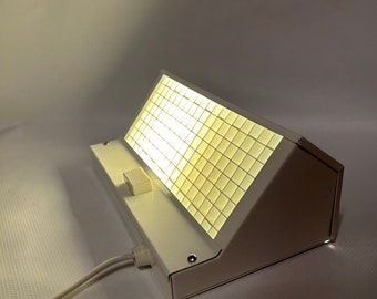 Elidus wandlamp. Nachtlamp. Type 9000. Zweden. Zweeds ontwerp. Brutalistisch. Jaren 70