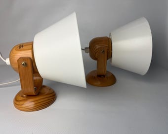 Vintage Pine Wood Twin Spot Lamp – Mid-Century Modern Adjustable Light