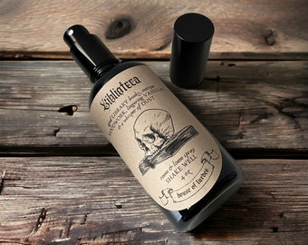 biblioteca — room & linen spray 4oz // victorian gothic, dark academia, literary, macabre, witch aesthetic, stocking stuffers, autumn