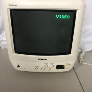 Sony Trinitron White 9