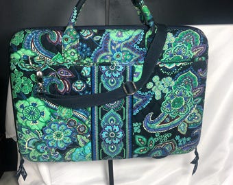 Vera Bradley Hard Case Laptop Portfolio Blue Rhapsody 17" X 12" x 2.75", Retired Pattern
