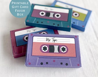 Scatole per bomboniere stampabili, bomboniere per feste a tema cassette, decorazioni per feste anni '80, porta carte regalo retrò, modello di scatola per bomboniere a tema mixtape, fai da te stampabile