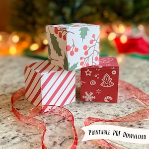 Christmas Favor Boxes: Classic Holly, Candy Cane Gift Box (PDF Printable)