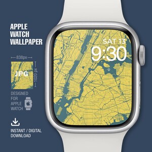 Könnte beinhalten: Ein digitales Zifferblatt mit einer Karte von New York City in Gelb und Blau. Die Uhrzeit ist 9:30 Uhr und das Datum ist Samstag, der 13.