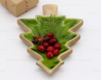 Wooden Enamel Christmas Leaf Bowl, Green Handmade Leaf Platter Nature Inspired Serve ware
