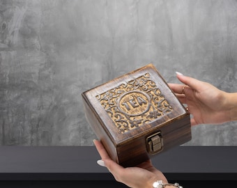 Carved Mango Wood Tea Box  4-Compartment Wooden Tea Chest  Mini Tea Organiser  Boho Kitchen Storage  Small Herbal Box