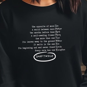 Wednesday Addams - Snap Twice Riddle - Spooky Shirt - Halloween Shirt - Unisex Heavy Blend™ Crewneck Sweatshirt