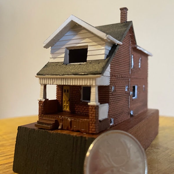 N Scale Building, two story brick urban family home