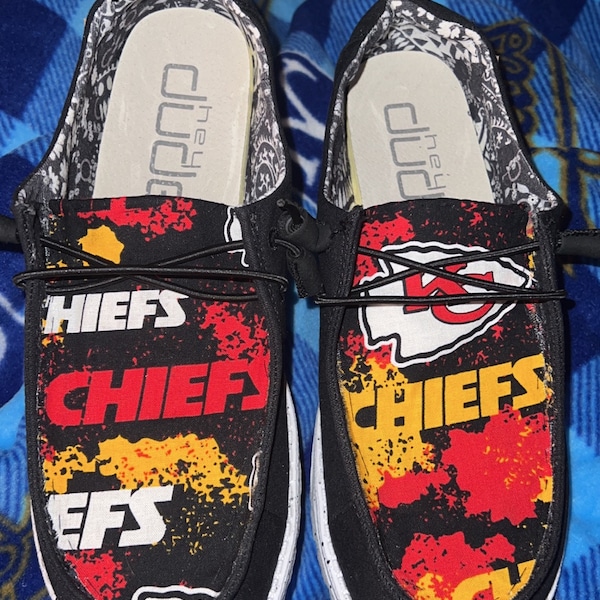 custom hey dudes mens