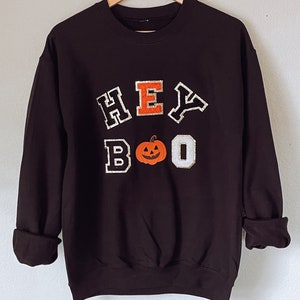 Hey Boo Halloween Chenille Patch sweatshirt, women’s fall sweatshirt, pumpkin sweatshirt, ghost sweatshirt, halloween shirt, boo y’all