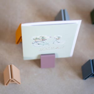 3er-Set KLAMMER Kartenhalter/Platzkarte/Druck/Deko/Hochzeit/Taufe/Einladung/Fotohalter/Fotoständer/Speisekartenhalter/Menükartenhalter