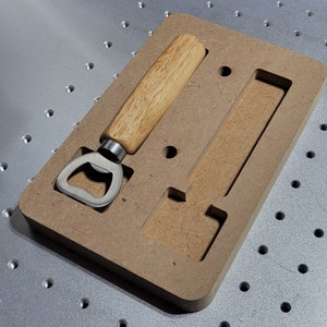 Lasergraveerarmatuur voor houten flesopeners Amazon (B0B3MPG94F)