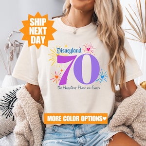 Disneyland 70-jähriges Jubiläum Shirt, Disney Familien Urlaub Shirt, glücklichster Ort auf Erden Shirt, Mickey Shirt, Disney Familie passende Shirt