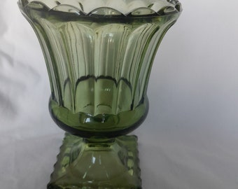 Vintage Green Glass Tulip Vase: Art Deco Candle Holder - Etsy display picture 1