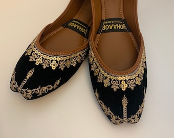 UK Size 8 DhaageLondon/khussas/Juttis/Ladies handmade Pakistani Indian Khussa Sandal/Handcrafted Punjabi Jutti/Women wedding shoes