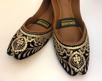 UK Size 5,6,7,8 DhaageLondon/khussas/Juttis/Ladies handmade Pakistani Indian Khussa Sandal/Handcrafted Punjabi Jutti/Women wedding shoes