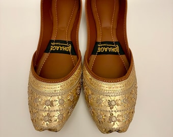 313: Taglia UK 4,5,6,7,8/DhaageLondra/khussas/Juttis/Sandalo Khussa indiano pakistano fatto a mano da donna/Punjabi Jutti artigianale/Donna/Oro