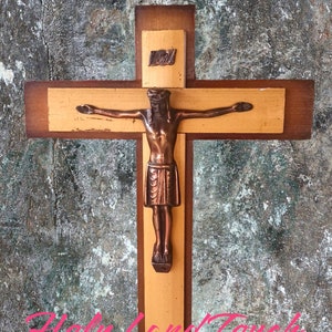 Crucifix Vintage Cross Wall Jesus Catholic Metal Wood Christ Inri Golden Antique