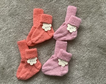 Babysocken gestrickt, Kleinkinder Socken, Babykleidung, Geschenkidee, Geburt