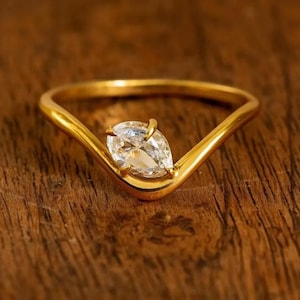 Oval Moissanite Ring 14k Solid Gold Floating Gem Ring East West Unique Sideway Oval Cut Ring Unique Floating Stone Wedding Promise Ring Gift