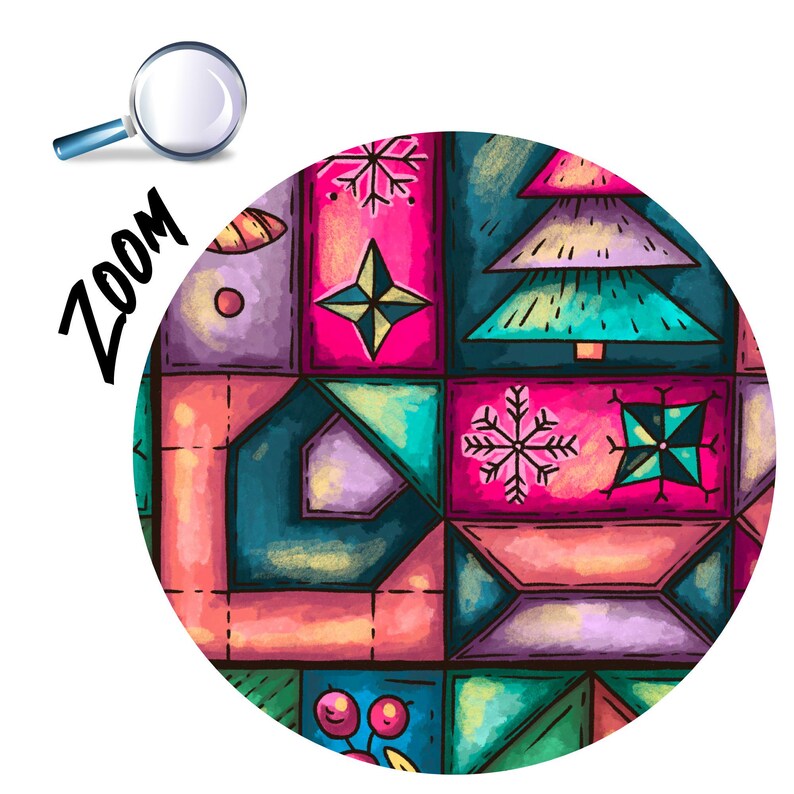 K&ouml;nnte beinhalten: Eine farbenfrohe, digital gemalte Illustration eines kreisf&ouml;rmigen Designs mit einem Patchwork-Muster. Das Design zeigt Quadrate mit Weihnachtsbaum-, Schneeflocken- und Sternmotiven in Rosa-, T&uuml;rkis- und Lilat&ouml;nen. Das Wort "ZOOM" ist schwarz geschrieben, und eine Lupe befindet sich oben links.