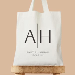 Wedding Logo Tote Bag, Minimalist Custom Wedding Totes, Destination Wedding Tote, Wedding Welcome Gift, Wedding Welcome Bag, Guest Favor Bag