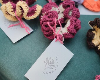 AENNI_Scrunch // Handmade, crocheted cotton scrunchie // Hair tie made of soft cotton