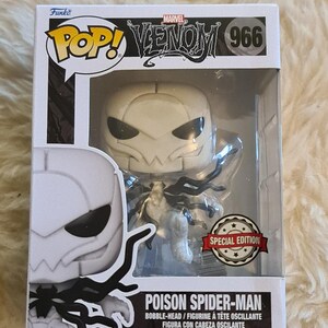 Funko Pop Vinyl Poison Spider-Man GITD  Exclusive 966 Marvel Venom