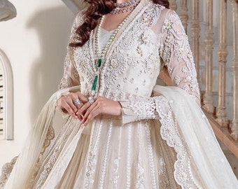 Pakistani bridal dress, Pakistani lehenga, Pakistani wedding dress Designer Clothes for Women Bridal wedding Dresses Made on Order USA 2024