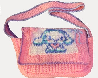 Modello di borsa a tracolla all'uncinetto