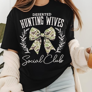 Kokette Bogen, Jagd Frauen Social Club SVG, lustige Jagdsaison Png, Frauen Camo Bogen Png, Jäger Frau, Jagdfrauen Png