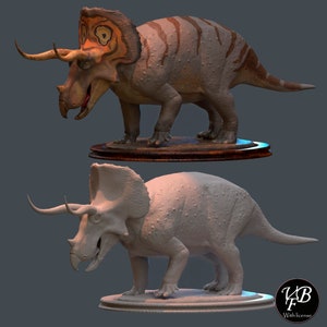 Nachbildung des Triceratops, Big John, aus der Kreidezeit im Miniaturformat zum Malen: Stellen Sie mit diesem einzigartigen Stück die prähistorische Fauna des Mesozoikums wieder her.