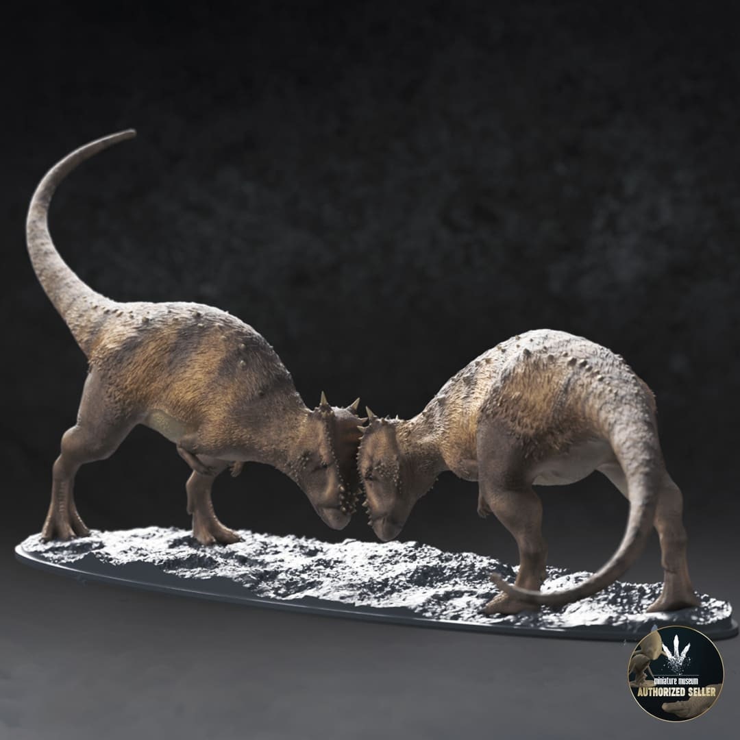Alaskacephale Gangloffi Miniature to Paint: Detailed Replica of the ...