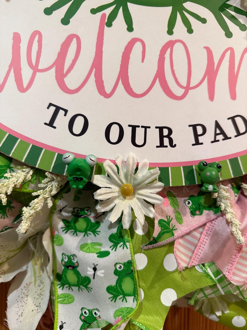 Welcome to Our Pad Frog Themed XL Fun Decoration Wreath Frog Pad ...