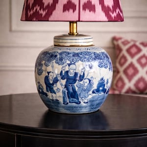 Pied de lampe en porcelaine chinoise, lampe Ginger Jar – The Garden Lamp No. 03, décor Chinoiserie | Lauren S Éclairage