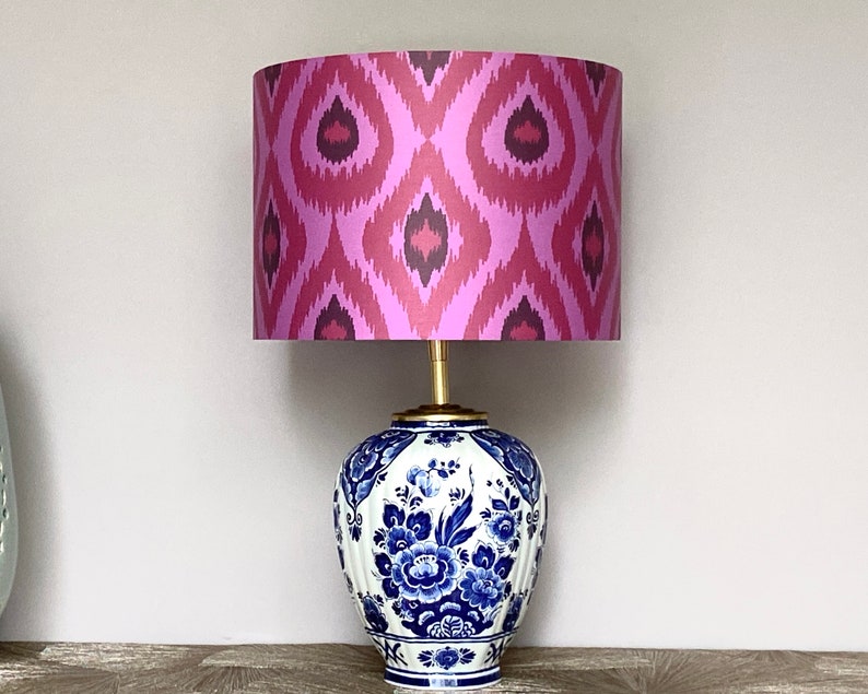 Lampenschirm Ikat Pink Viva Magenta Vintage handgefertigte und runde und Retro-Lampenschirme Lauren S Bild 6