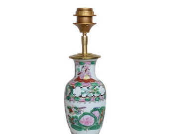 Lámpara de Mesa Porcelana China Verde con Lámpara Rosa Famille Rose | Iluminación Lauren